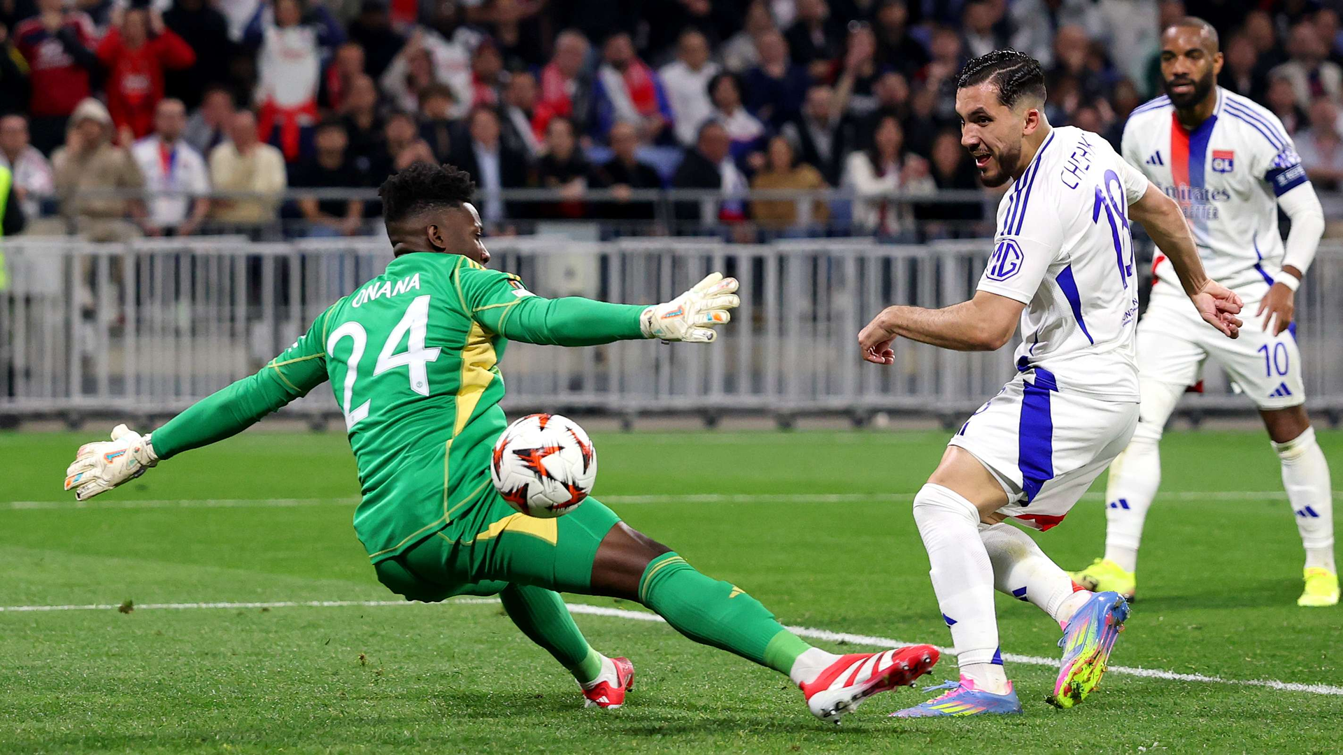 Onana Errors Cost United in 2–2 Draw as Matić Wins War of Words Without Playing