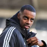 Premier League Kickoff: Gyökeres Starts for Arsenal, Sesko on Bench for Manchester United