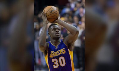 Julius Randle handling the basketball during an NBA game